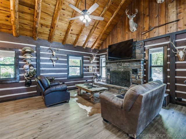 178 N BK 1900 Road, Eufaula, OK 74432
