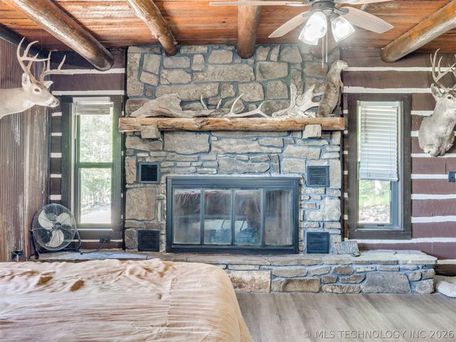 178 N BK 1900 Road, Eufaula, OK 74432