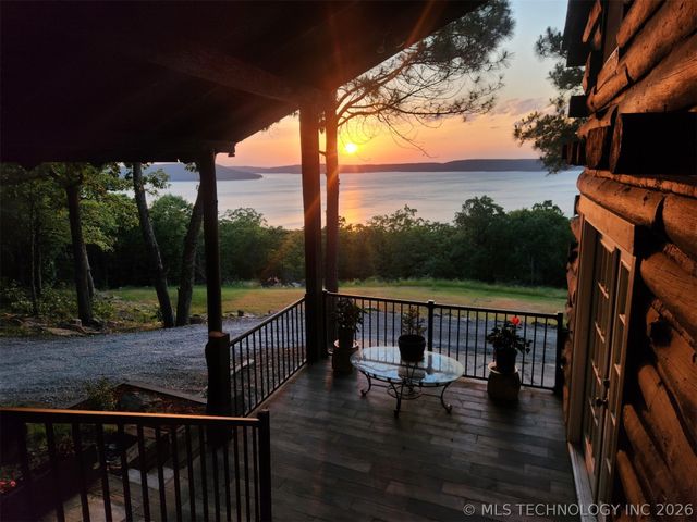 178 N BK 1900 Road, Eufaula, OK 74432