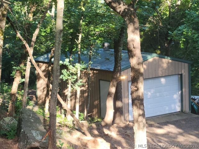 178 N BK 1900 Road, Eufaula, OK 74432