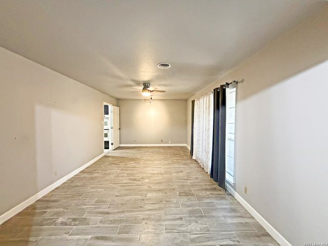 4230 Havenview, San Antonio, TX 78228