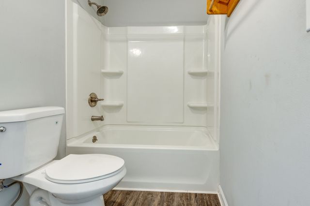 113 Hollywood Hills Dr, Columbia, TN 38401