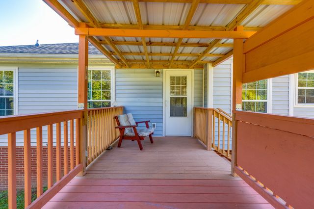 113 Hollywood Hills Dr, Columbia, TN 38401