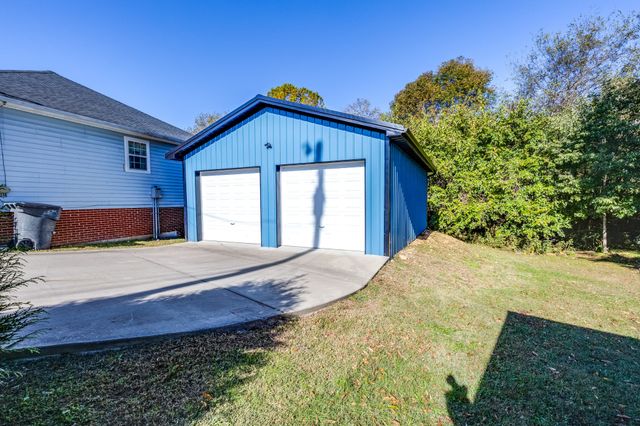 113 Hollywood Hills Dr, Columbia, TN 38401