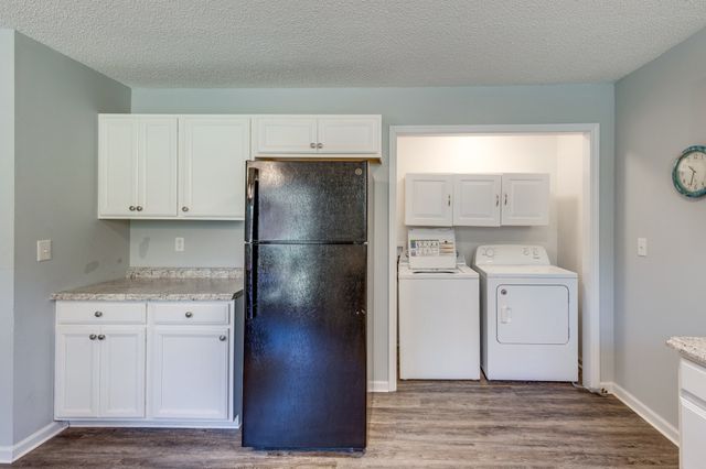 113 Hollywood Hills Dr, Columbia, TN 38401