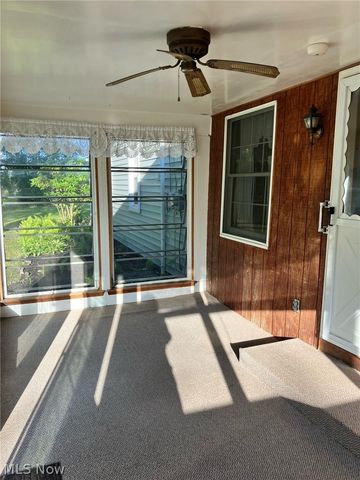 1517 W Garfield Road, Columbiana, OH 44408