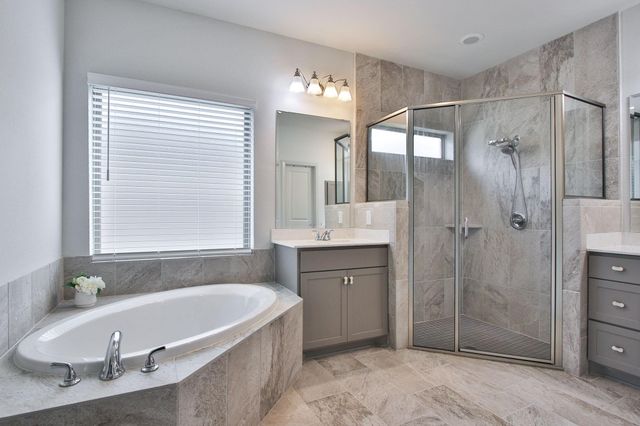 549 Cedar Harbor Court, Conroe, TX 77304