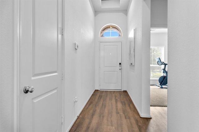 549 Cedar Harbor Court, Conroe, TX 77304