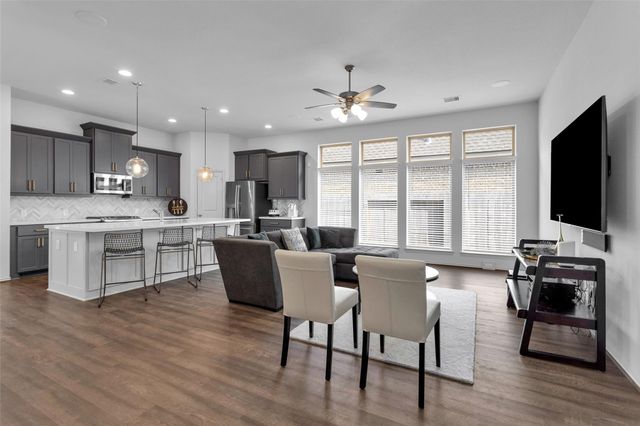 549 Cedar Harbor Court, Conroe, TX 77304