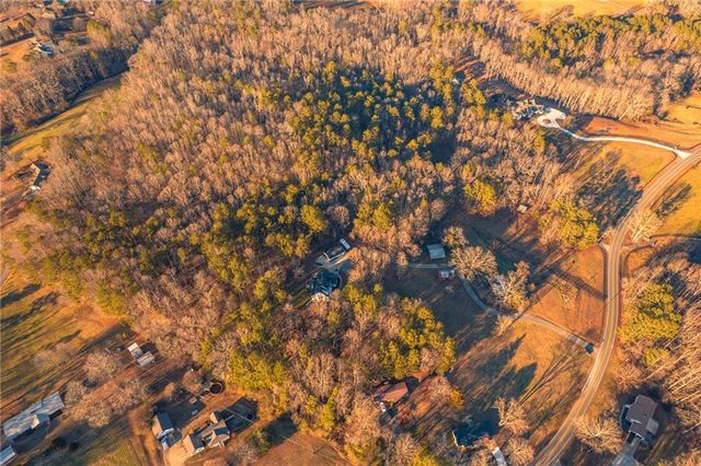 873 Long Road, Ball Ground, GA 30107