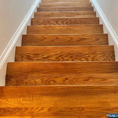 95 Regency Park 95, Ramsey, NJ 07446