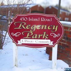 95 Regency Park 95, Ramsey, NJ 07446