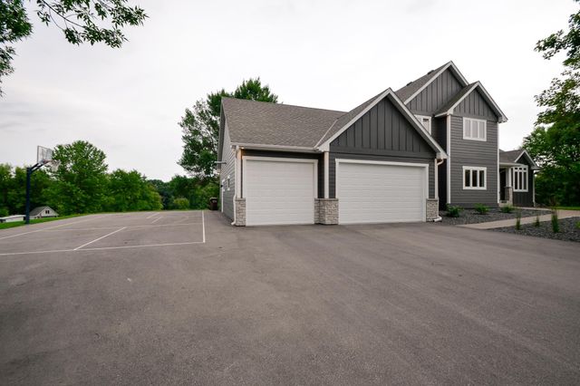 5721 94th Avenue N, Loretto, MN 55357