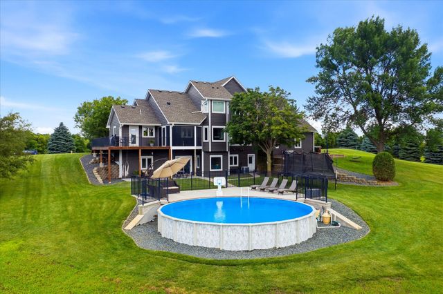 5721 94th Avenue N, Loretto, MN 55357