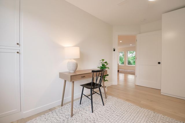 5721 94th Avenue N, Loretto, MN 55357