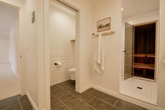 5721 94th Avenue N, Loretto, MN 55357