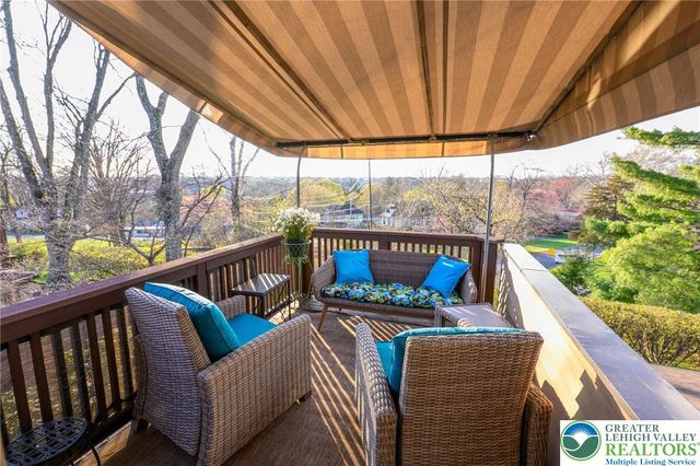 104 Brynwood Drive, Easton, PA 18045
