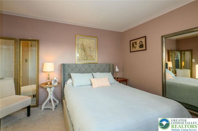 104 Brynwood Drive, Easton, PA 18045