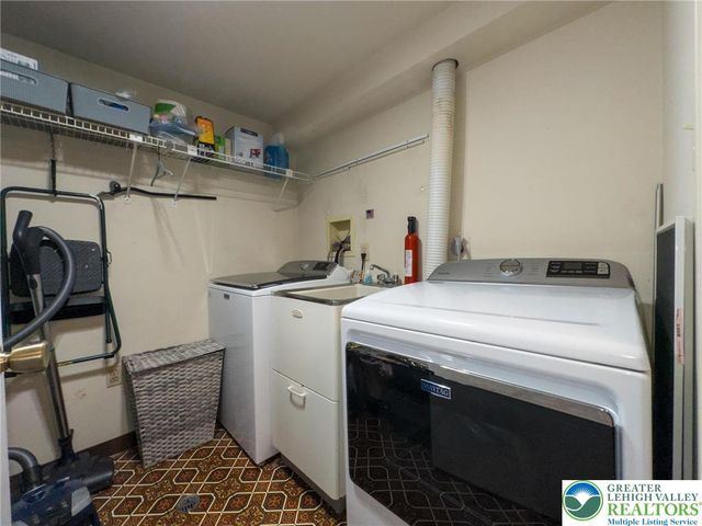 104 Brynwood Drive, Easton, PA 18045
