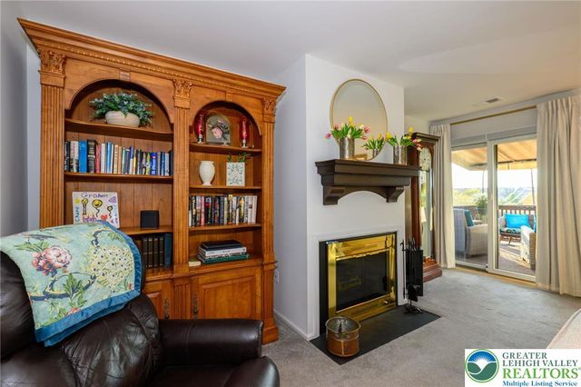 104 Brynwood Drive, Easton, PA 18045