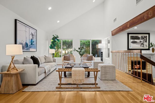 1424 Avenida De Cortez, Pacific Palisades (los Angeles), CA 90272