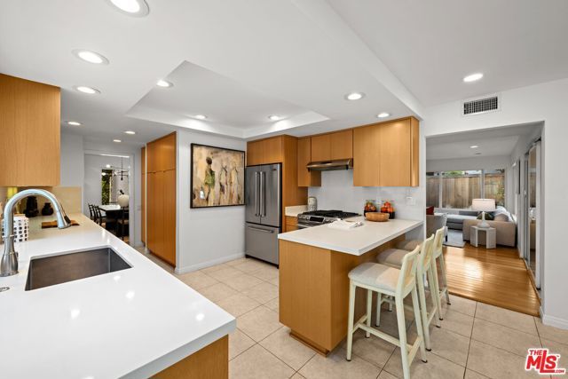 1424 Avenida De Cortez, Pacific Palisades (los Angeles), CA 90272