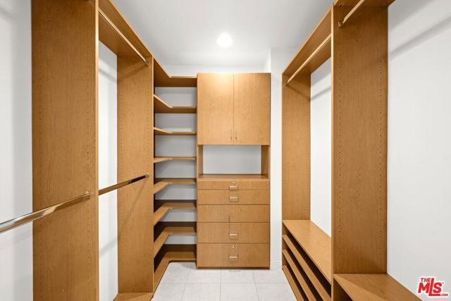 1424 Avenida De Cortez, Pacific Palisades (los Angeles), CA 90272