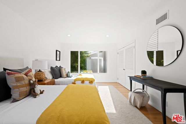 1424 Avenida De Cortez, Pacific Palisades (los Angeles), CA 90272