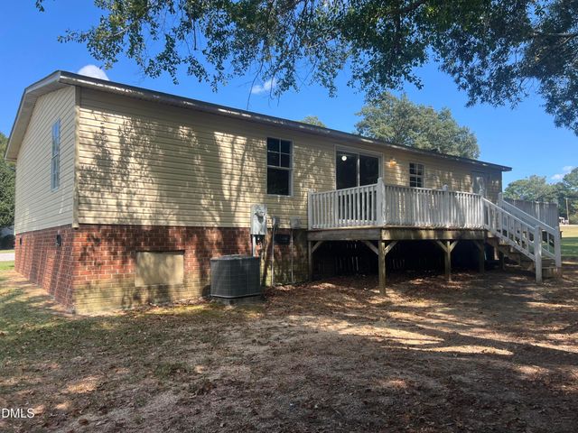 121 Ash Street, Coats, NC 27521