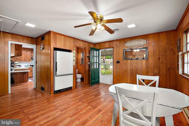 100 BARBARA AVE, Hebron, MD 21830