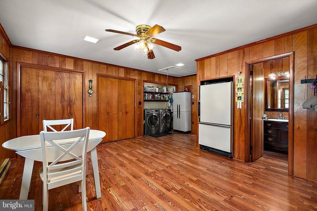 100 BARBARA AVE, Hebron, MD 21830