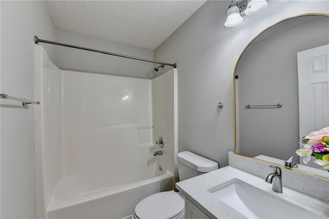 240 Springbottom Court, Lawrenceville, GA 30046