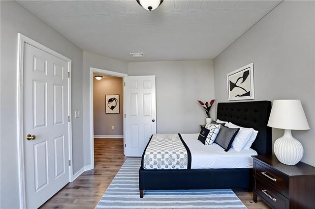 240 Springbottom Court, Lawrenceville, GA 30046