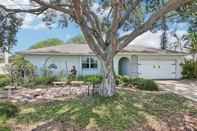 8083 BAYHAVEN DRIVE, Seminole, FL 33776