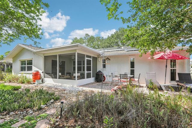 8083 BAYHAVEN DRIVE, Seminole, FL 33776