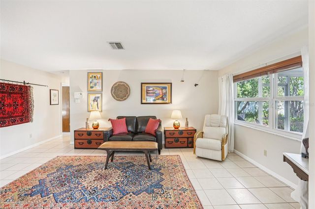 8083 BAYHAVEN DRIVE, Seminole, FL 33776