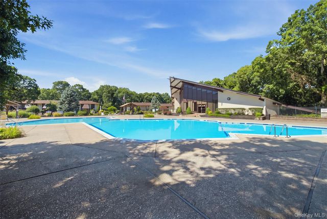 11 Juniper Court 11, Selden, NY 11784