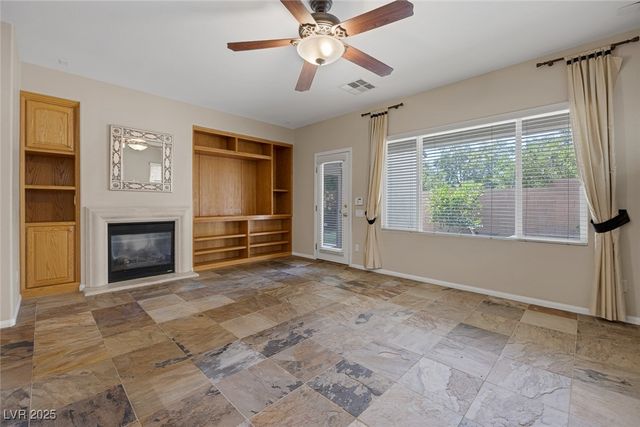 10451 Howling Coyote Avenue, Las Vegas, NV 89135