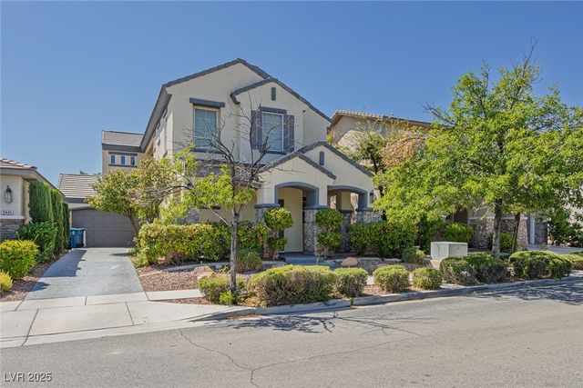 10451 Howling Coyote Avenue, Las Vegas, NV 89135