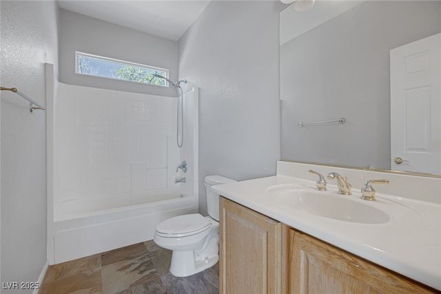 10451 Howling Coyote Avenue, Las Vegas, NV 89135