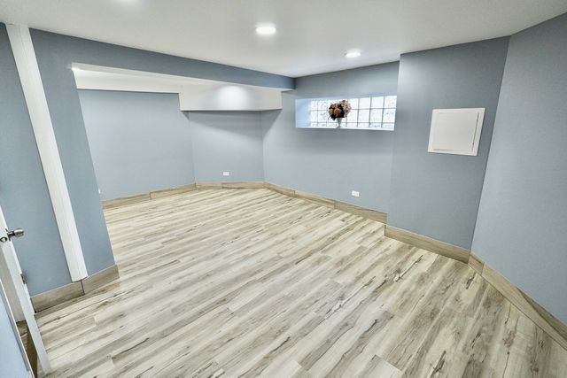 8734 S Honore Street, Chicago, IL 60620