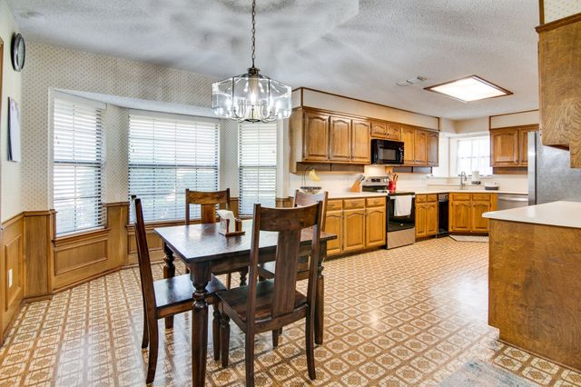 6620 Diamond Ridge Drive, North Richland Hills, TX 76180