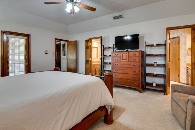 6620 Diamond Ridge Drive, North Richland Hills, TX 76180