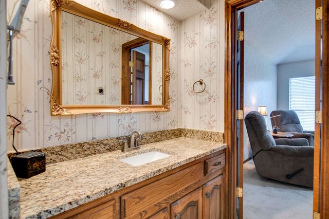 6620 Diamond Ridge Drive, North Richland Hills, TX 76180