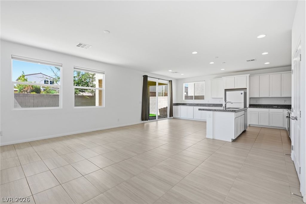 4729 Challenger Street, North Las Vegas, NV 89031 — photo 4