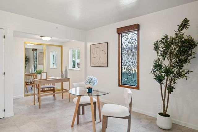 851 Standish Road, Pacifica, CA 94044