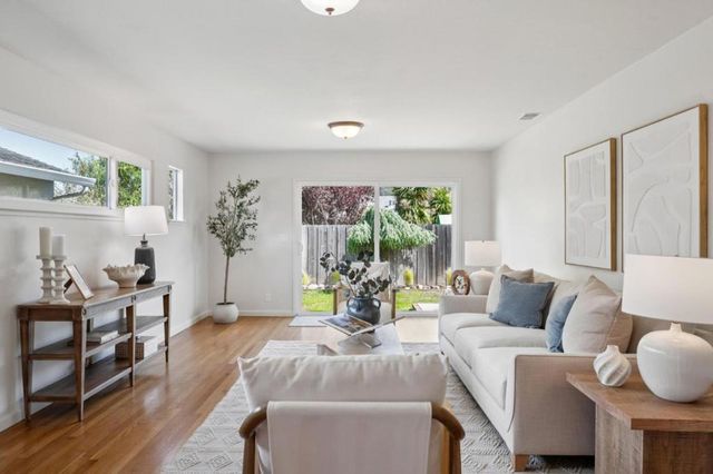 851 Standish Road, Pacifica, CA 94044