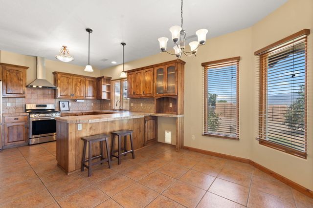 1704 13th Street SE, Rio Rancho, NM 87124