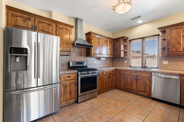 1704 13th Street SE, Rio Rancho, NM 87124