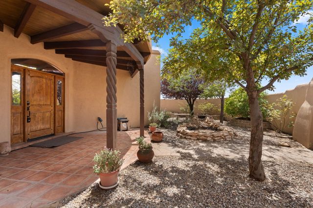 1704 13th Street SE, Rio Rancho, NM 87124